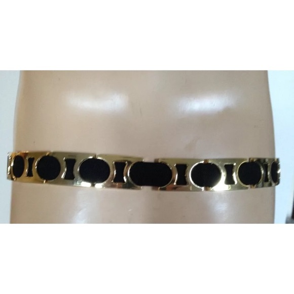BCBGENERATION BELT GOLD TONED CHAIN BLACK STRETCHY